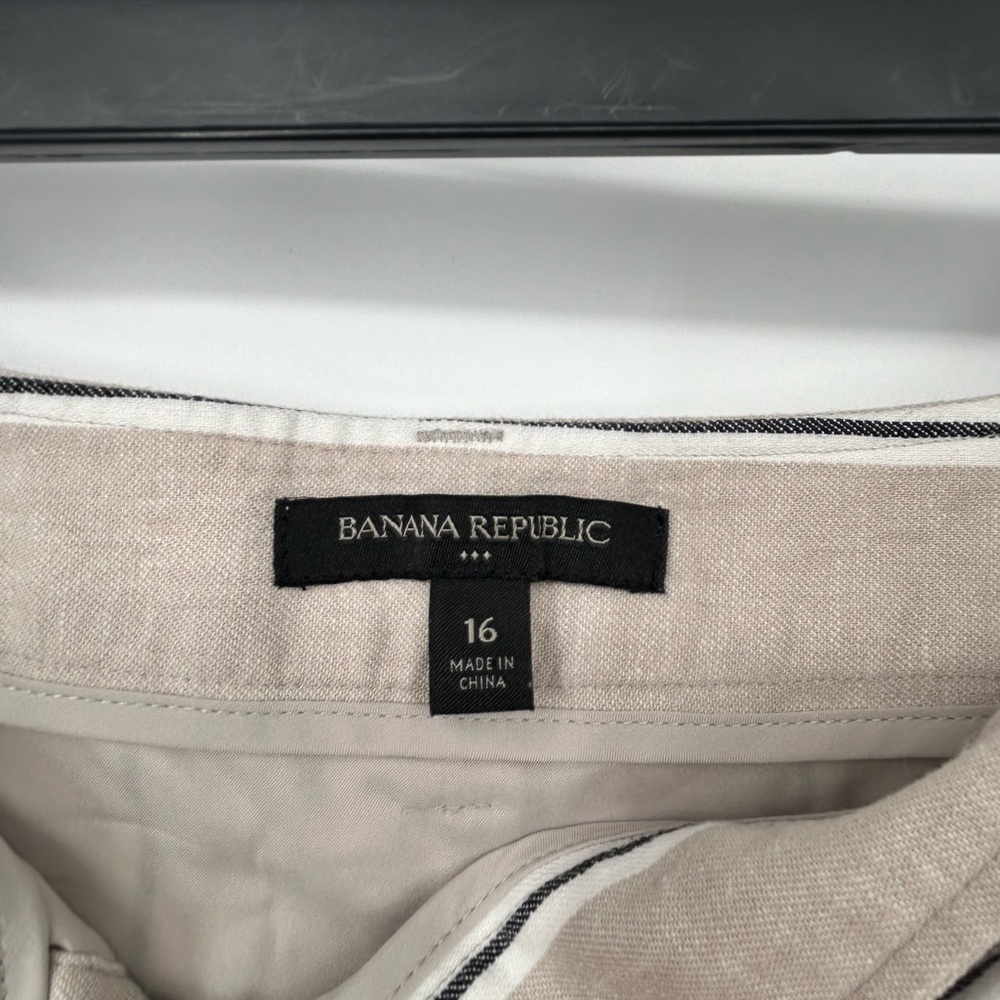 Banana Republic Beige‎ Striped Midi Skirt - Picture 4 of 4